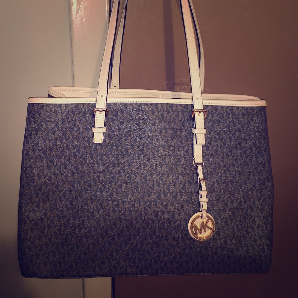 Michael Kors Jet Set EW Satchel
